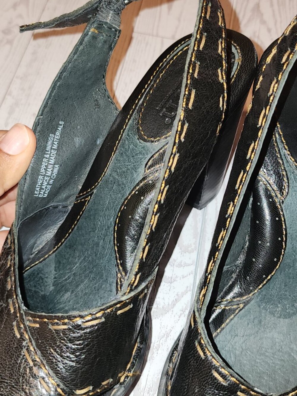 BOC Born Black Leather Slingback Heels Size 9 Block Heel Comfort Shoes - Picture 9 of 12